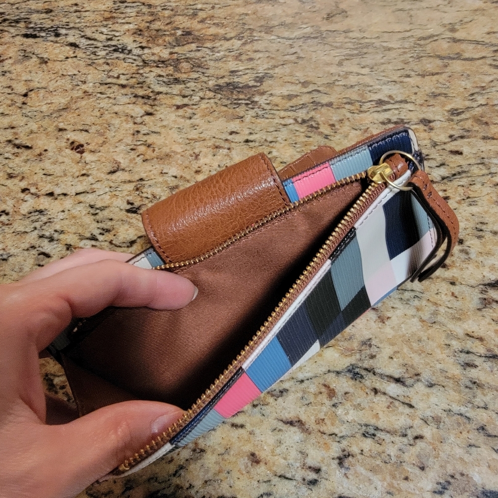Fossil Wallet - Picture 3 of 4